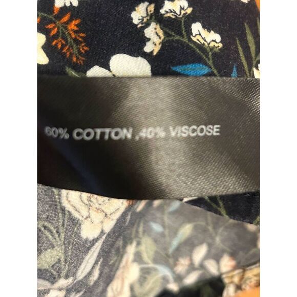 Denim & Flower Button Down Short Sleeved Shirt Dark Blue White Size Medium (5326 - Picture 4 of 5